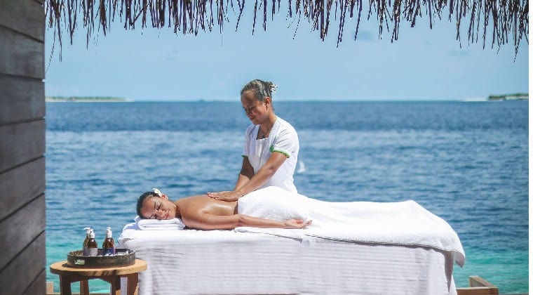 Relaxende Massage am Strand Heritance Aarah