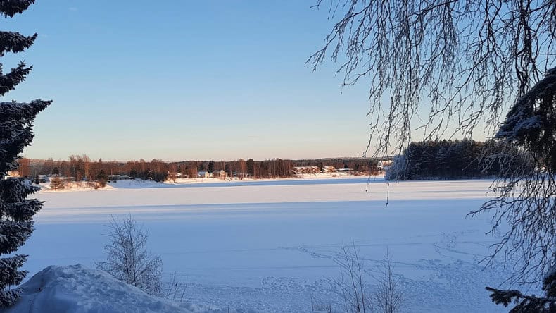 Winterlandschaft in finnisch Lappland