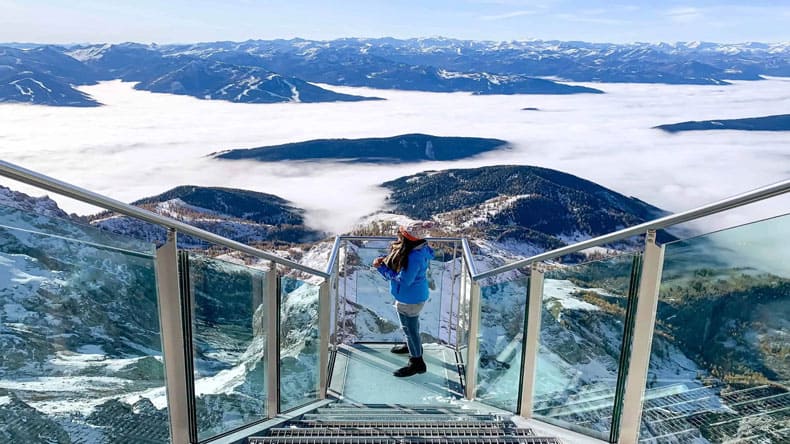 Ein unvergessliches Erlebnis: der gläserne Skywalk auf dem Dachstein Gletscher